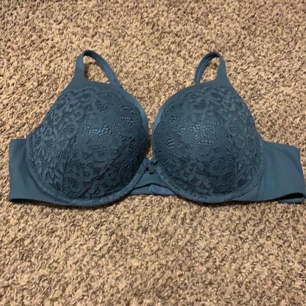 💵 SALE!! Victoria Secret Prefect Shape Bra